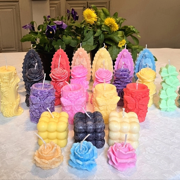 Handmade Sculpted Candles – Custom Colors, Custom Fragrances - Picture 1 of 10